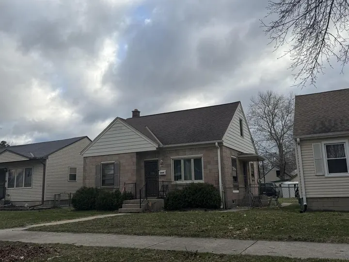 5324 N 49th St, Milwaukee, renovated by Happy Construction